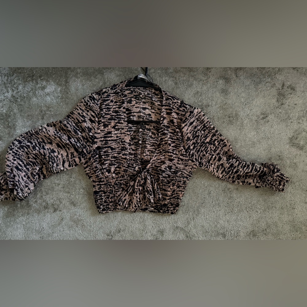 Animal Print Cropped Blouse